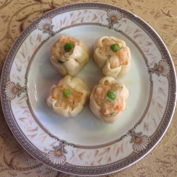 09. Steamed shrimp dumplings